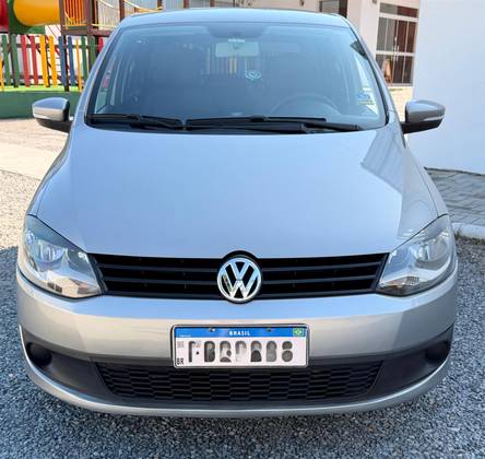 VOLKSWAGEN FOX 1.6 MI 8V FLEX 4P MANUAL